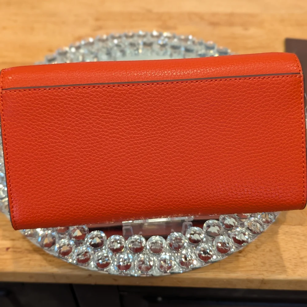 Michael Kors Carson Wallet on a Chain NWT